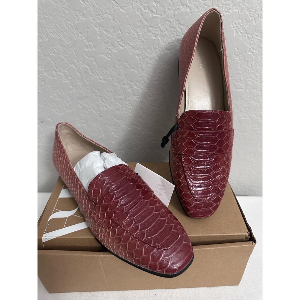 ZARA EMBOSSED LEATHER LOAFERS - LIMITED EDITION ORANGE SIZE 6.5